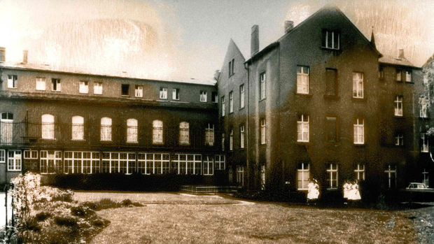 Bilder der alten Pflegefachschule Linz-Remagen